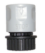 Raccord de tuyau d’arrosage en plastique gris et noir avec mécanisme d’arrêt automatique, marqué "STOP" avec une flèche directionnelle gravée sur le dessus.