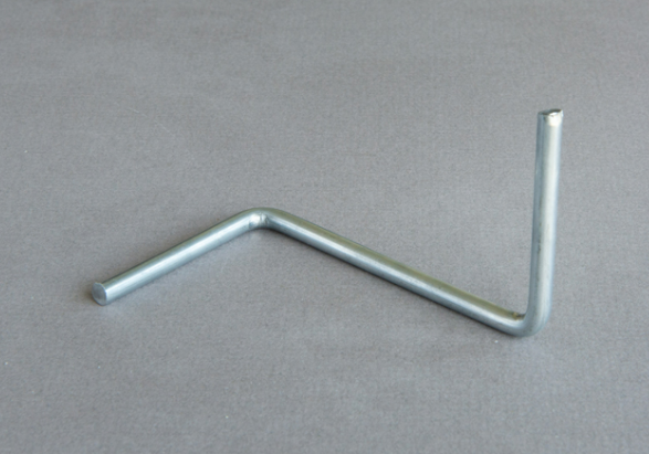 Pintle simple galvanisé de 3 pouces, calibre 3/16, utilisé pour les ancrages de maçonnerie, finition résistante à la corrosion, présenté sur fond neutre.