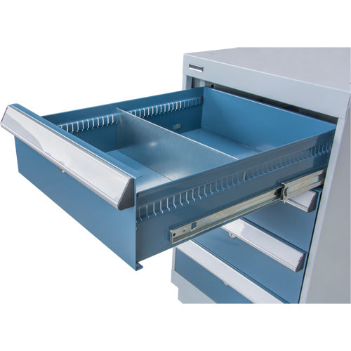 Établi à quatre tiroirs sur piédestal, 18" la x 21" p x 28" h - FH669