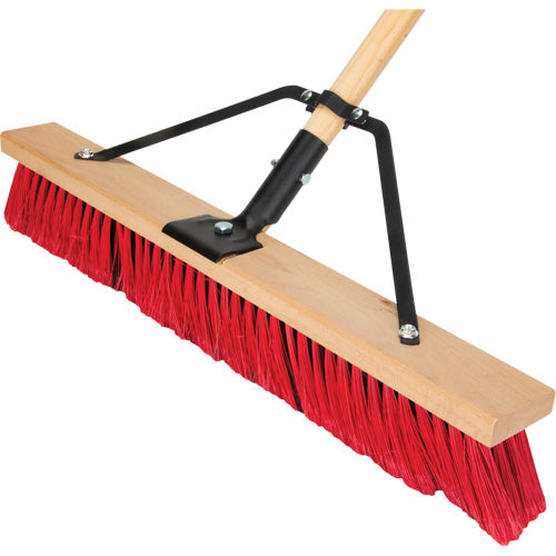 Balai-brosse à manche renforcé, 24", Moyen, Soies PVC - JQ458