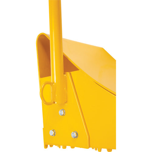 Ice Wheel Chock with Ergonomic Handle, Steel, Yellow, 8-1/16" W x 10-5/8" D x 8-13/16" H - KI333