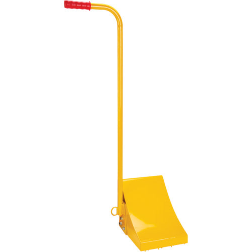 Ice Wheel Chock with Ergonomic Handle, Steel, Yellow, 8-1/16" W x 10-5/8" D x 8-13/16" H - KI333