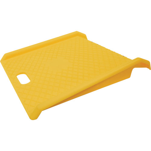 Rampe de trottoir portable en poly pour diable, Capacité de 1000 lb, 27" la x 27" lo - MP740