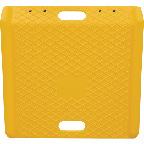 Rampe de trottoir portable en poly pour diable, Capacité de 1000 lb, 27" la x 27" lo - MP740