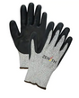 Paire de gants de travail Zenith avec paume noire en nitrile pour une prise sécurisée et dos en tissu gris résistant aux coupures, conçus pour la protection en milieu industriel.