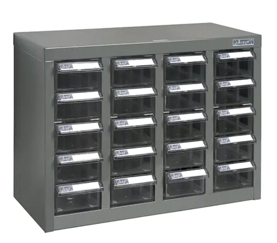 Casiers pour pièces KPC-600 en acier galvanisé, tiroirs gris robustes avec étiquettes et séparateurs inclus.