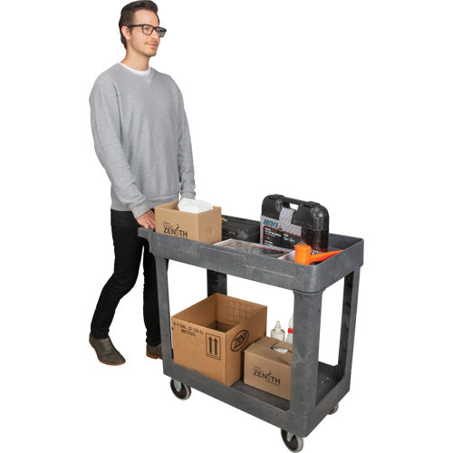 Chariot utilitaire pour l'entretien, 2 tiers, 16-1/2" x 32-1/2" x 34-1/2", Capacité 550 lb - MP640