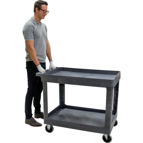 Chariot utilitaire pour l'entretien, 2 tiers, 24-5/8" x 32-1/2" x 40", Capacité 550 lb - MP641