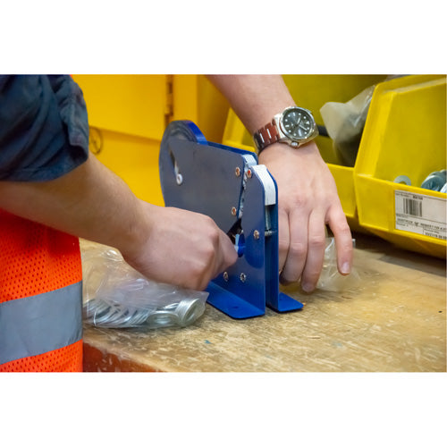 Heavy-duty bag closing machines - PE356