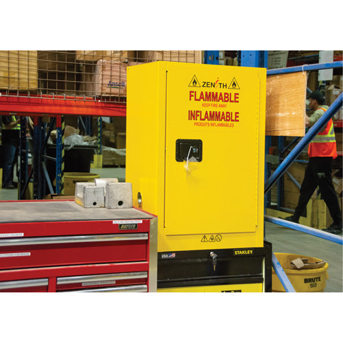 Armoire de rangement pour aérosols inflammables, 12 gal., 1 Porte(s), 23" La x 35" h x 18" p - SGX675