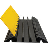 Protecteur de câbles en polyuréthane, 3 canaux, 35,43" lo x 19,69" la x 3" h - SHJ532
