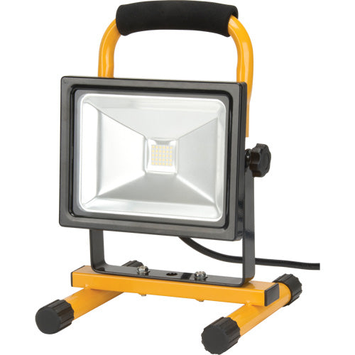 Portable LED Floodlight, 20W, 2500 lumens, Aluminum Housing - XG816